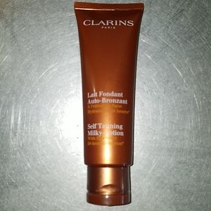 New, sealed Clarins Self Tanning Milky-Lotion!